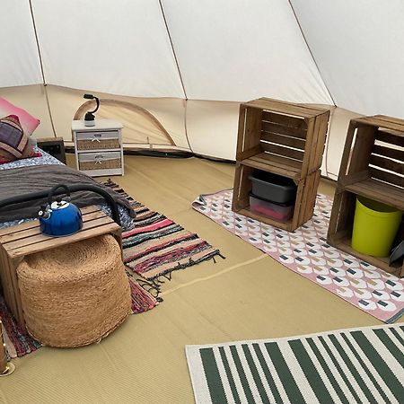 Glamping Meadow Bell Tent Stithians Bagian luar foto
