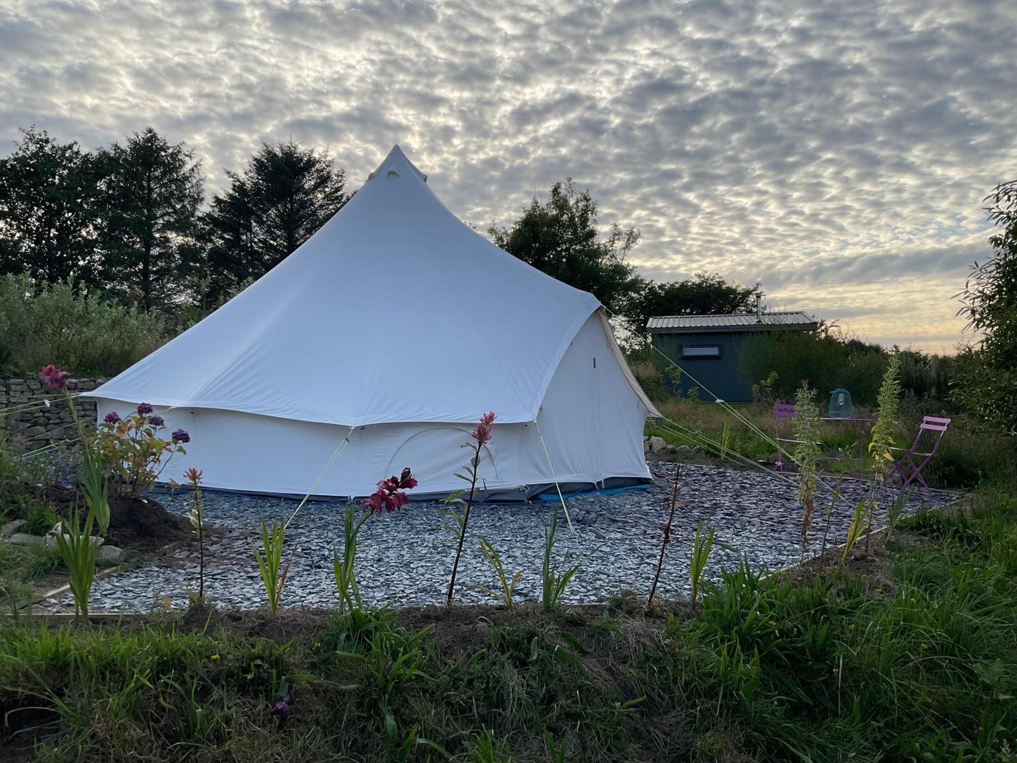 Glamping Meadow Bell Tent Stithians Bagian luar foto