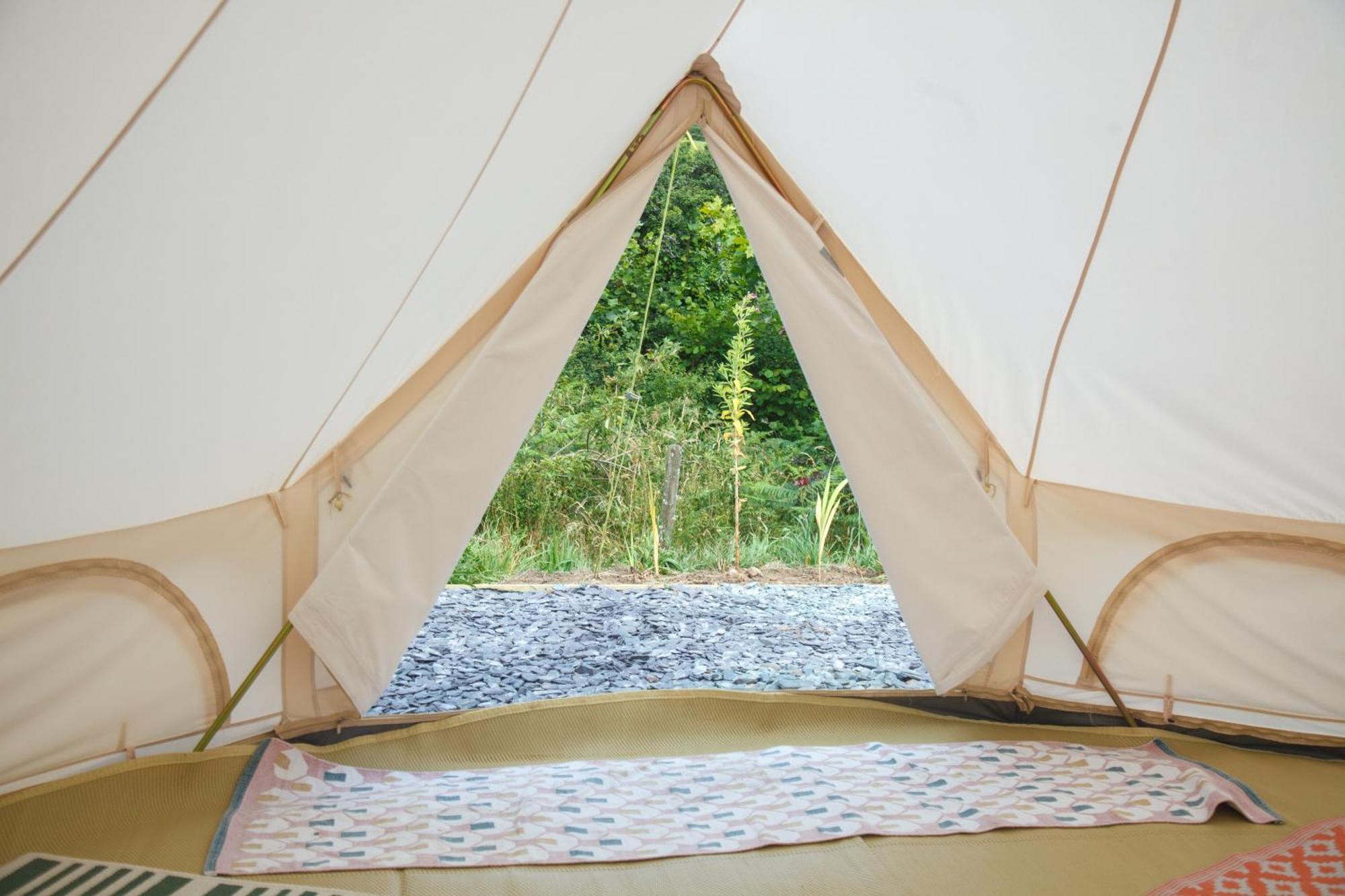 Glamping Meadow Bell Tent Stithians Bagian luar foto